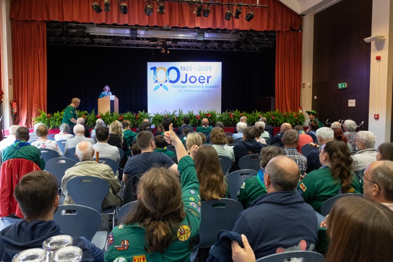 Feier: 100 Joer LGS Péiteng