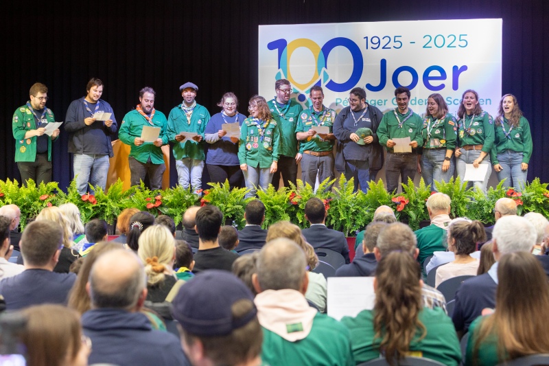 Feier: 100 Joer LGS Péiteng